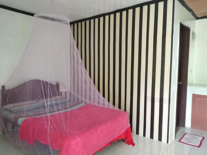 Why Not Restobar Cottages Sabang  Exterior foto