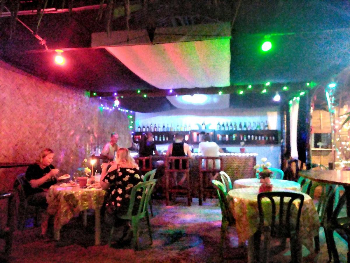 Why Not Restobar Cottages Sabang  Exterior foto